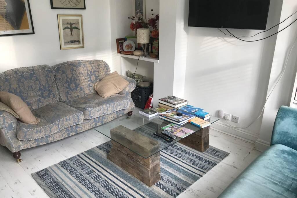 2 Bed Lovely Garden Flat Nr Wandsworth Common 伦敦 外观 照片